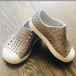 Native Jefferson Metallic Bling Pink Toddler Shoes